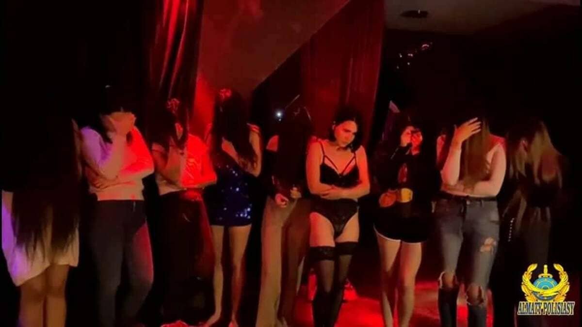Проститутки В Городе Алматы На Выезд