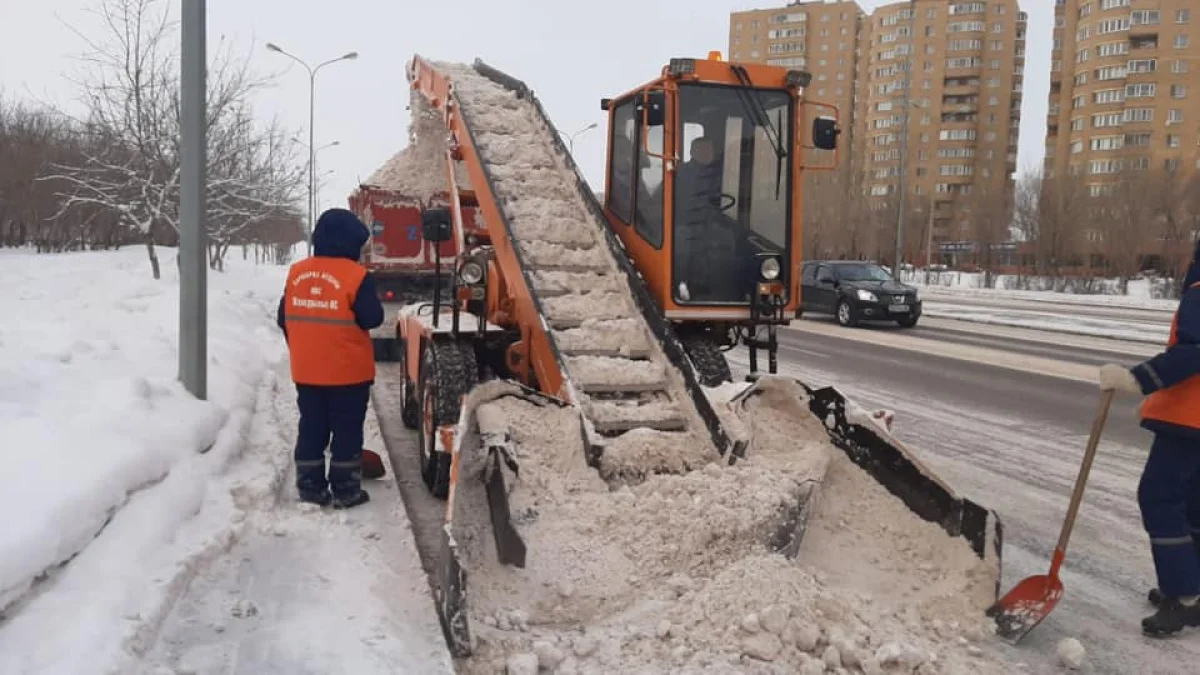 За несвоевременную уборку снега оштрафовали столичные КСК