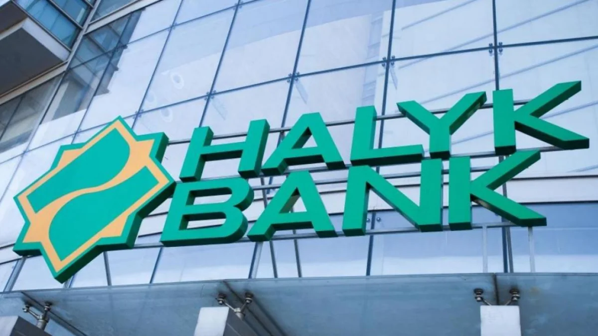 Один из девяти зараженных коронавирусом казахстанцев работал в здании Halyk Bank