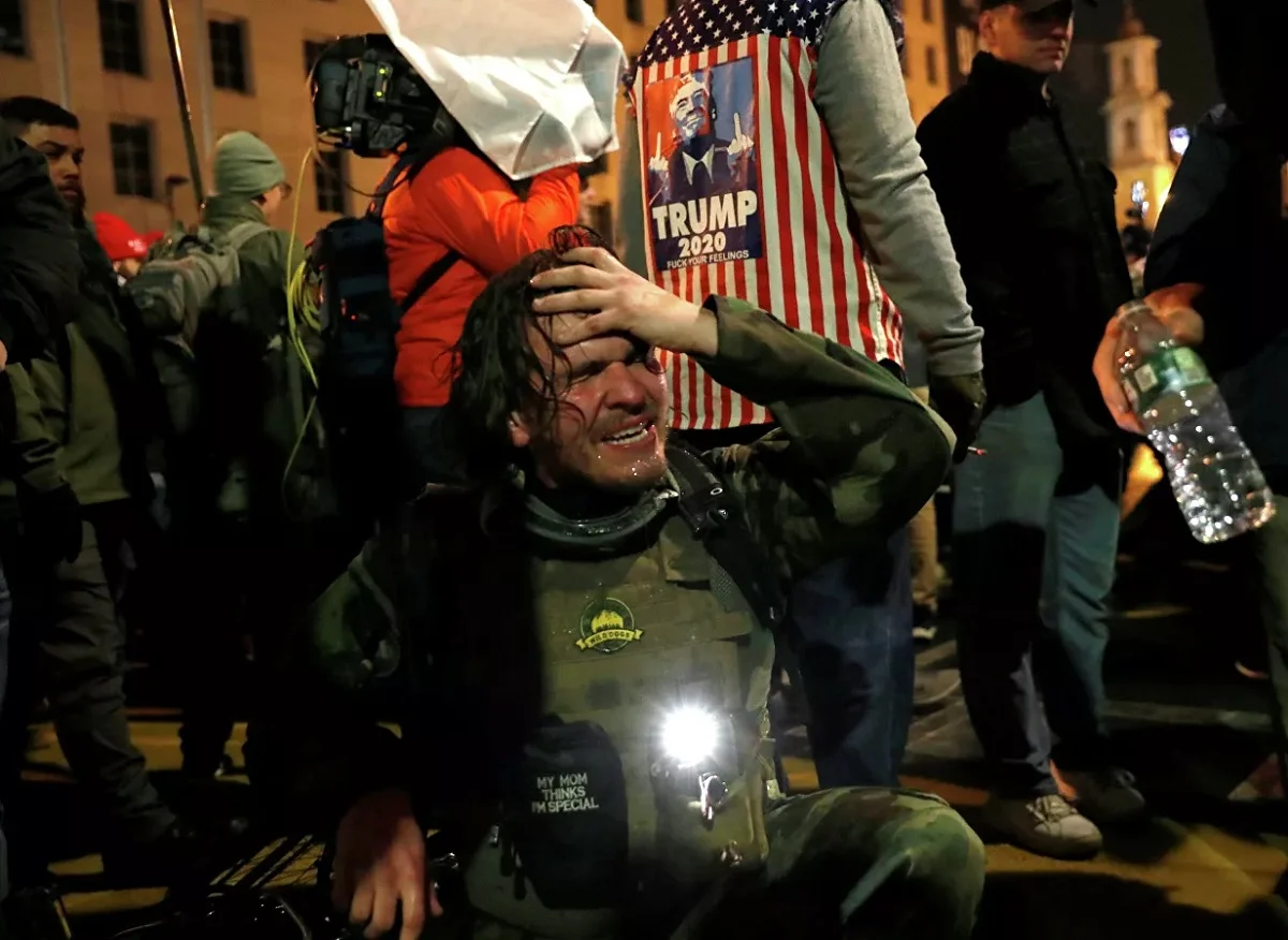 Акция протеста сторонников Трампа привела к стычкам с полицией