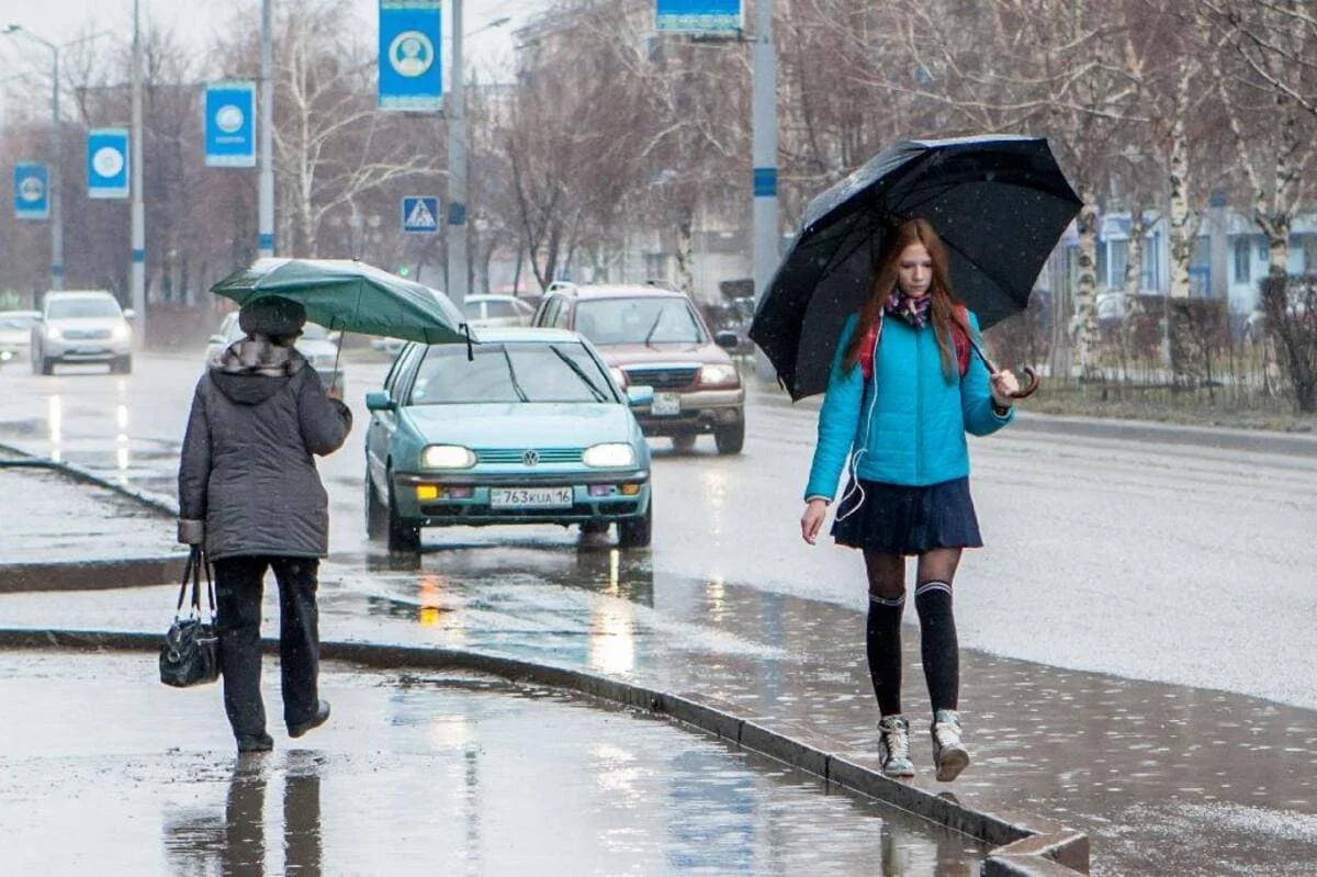 Неустойчивую погоду на большей части Казахстана прогнозируют синоптики