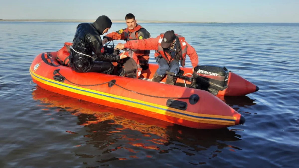 Водолаз погиб в ходе поиска пропавшей в Жамбылской области