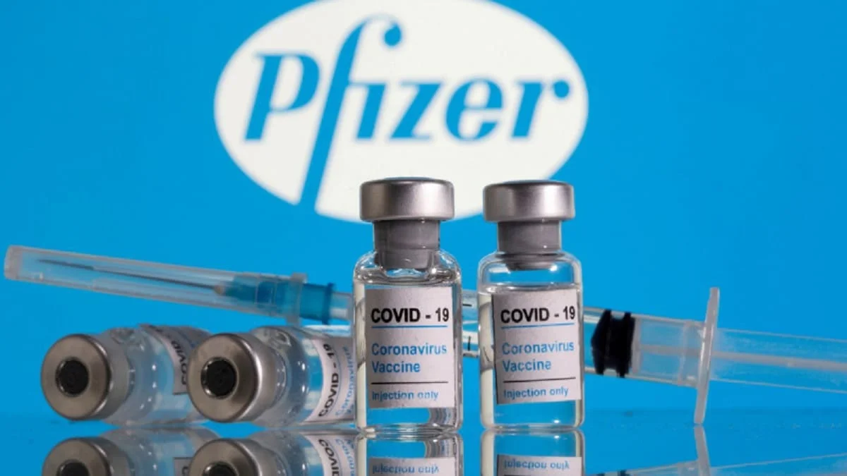 Противопоказания для вакцины Pfizer назвали специалисты