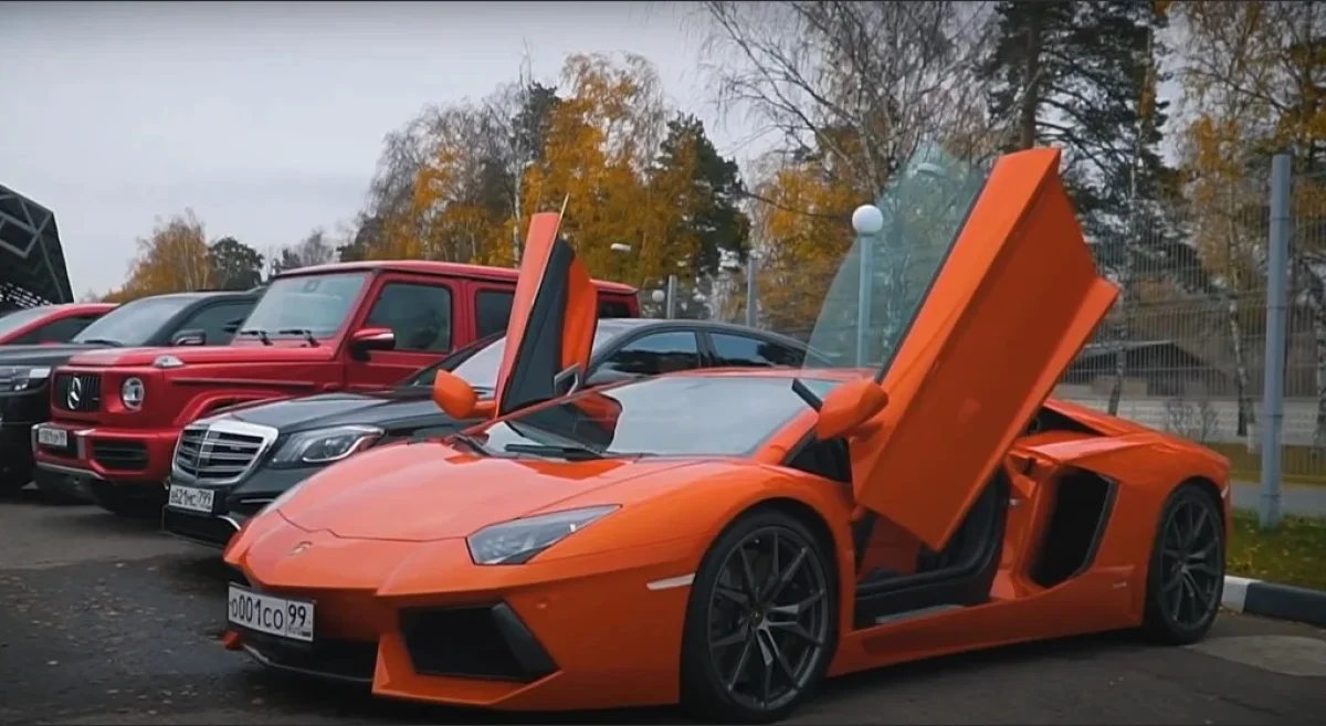 «Казахи, вы красавцы»: алматинка выиграла Lamborghini