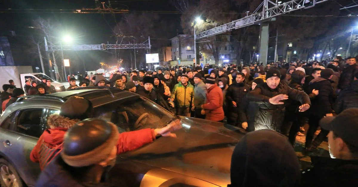 В КНБ призвали сдавать похищенное оружие