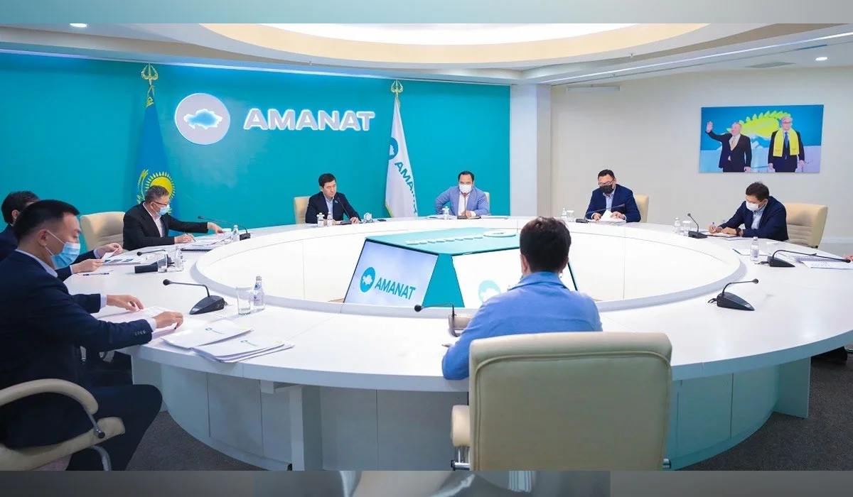 Партия «AMANAT» усилит работу по защите интересов граждан