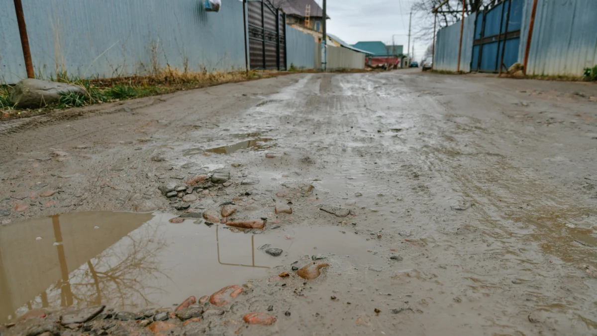 «Слякоть и месиво»: разбор полетов в комитете автомобильных дорог