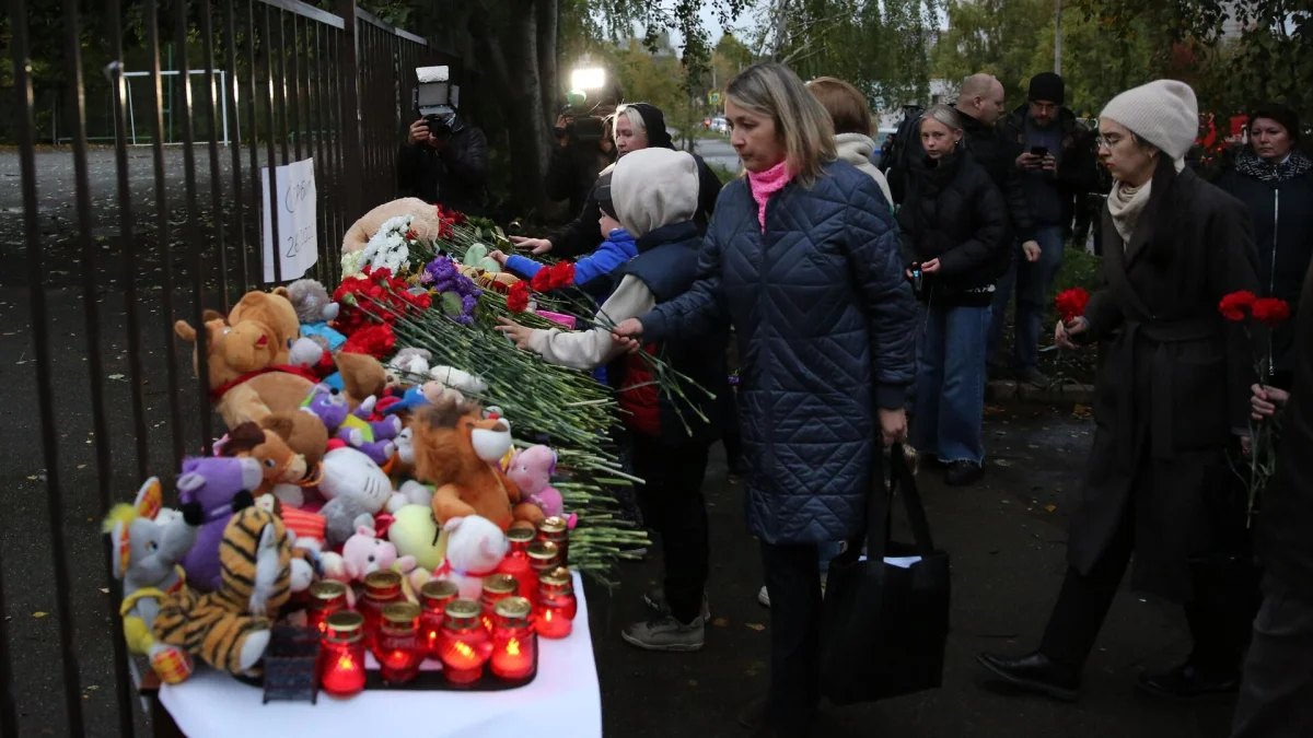 Стрельба в российской школе: число погибших выросло