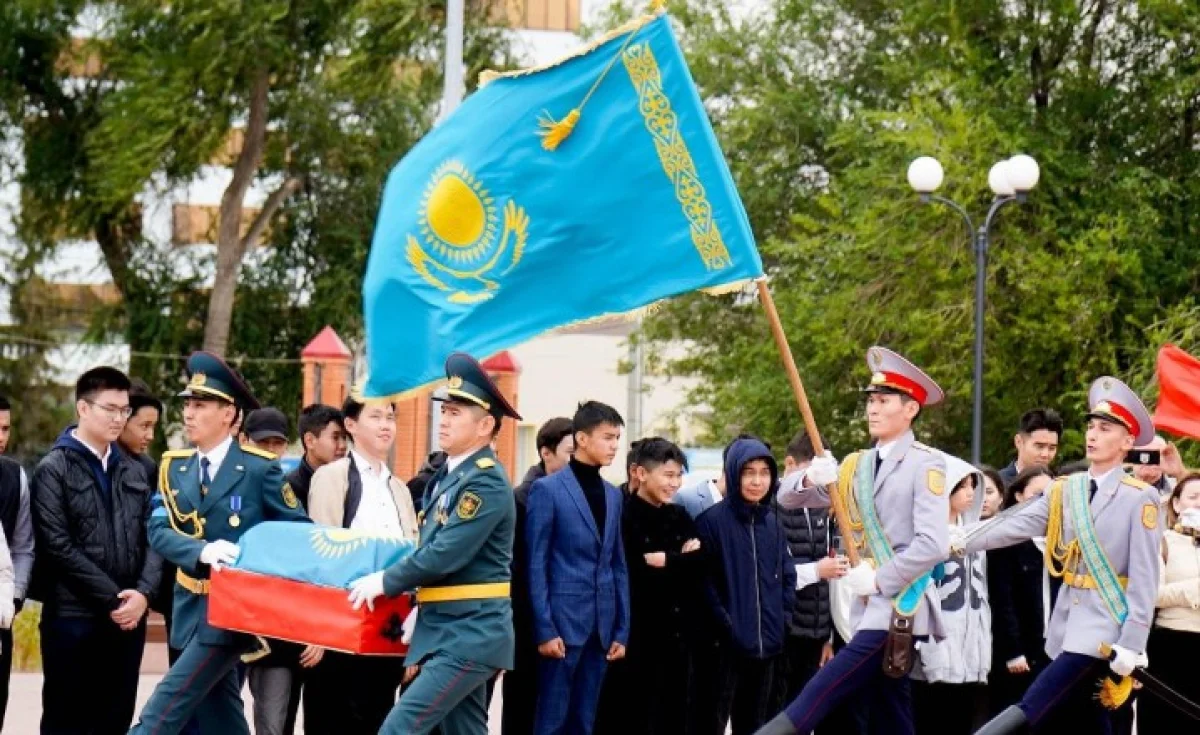 Останки героя вернули на Родину