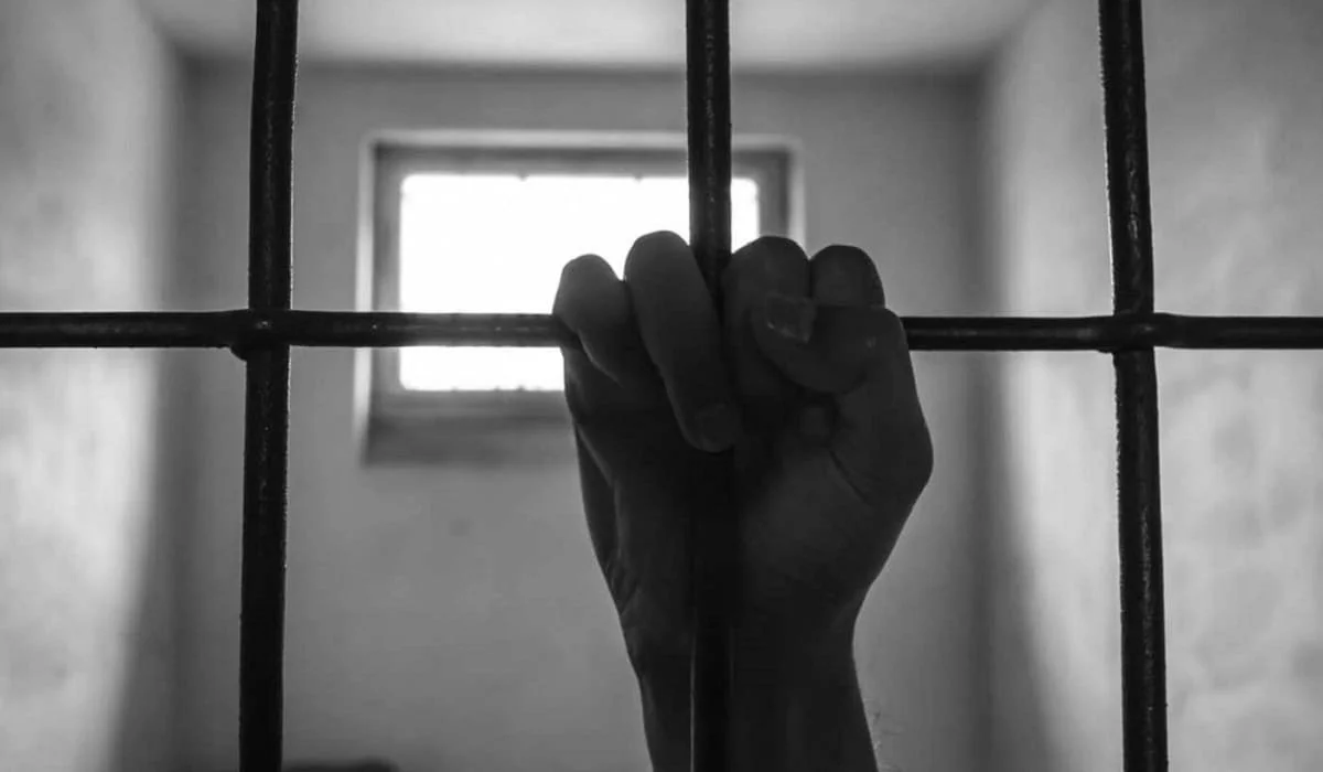 Заключенный до смерти избил сокамерника в СКО