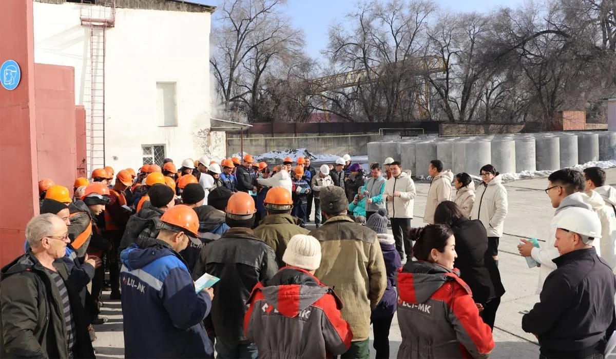 Заводчане озвучили свои предложения кандидатам в депутаты маслихата Алматы