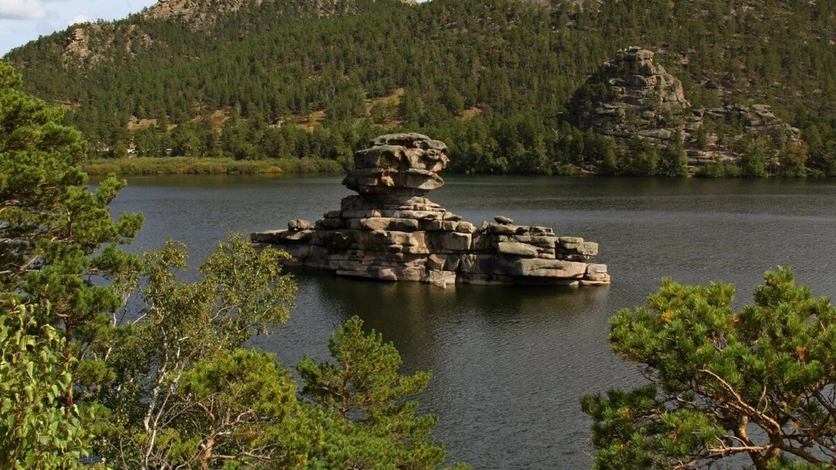 Погибла, делая фото: астанчанка сорвалась с горы в Бурабае