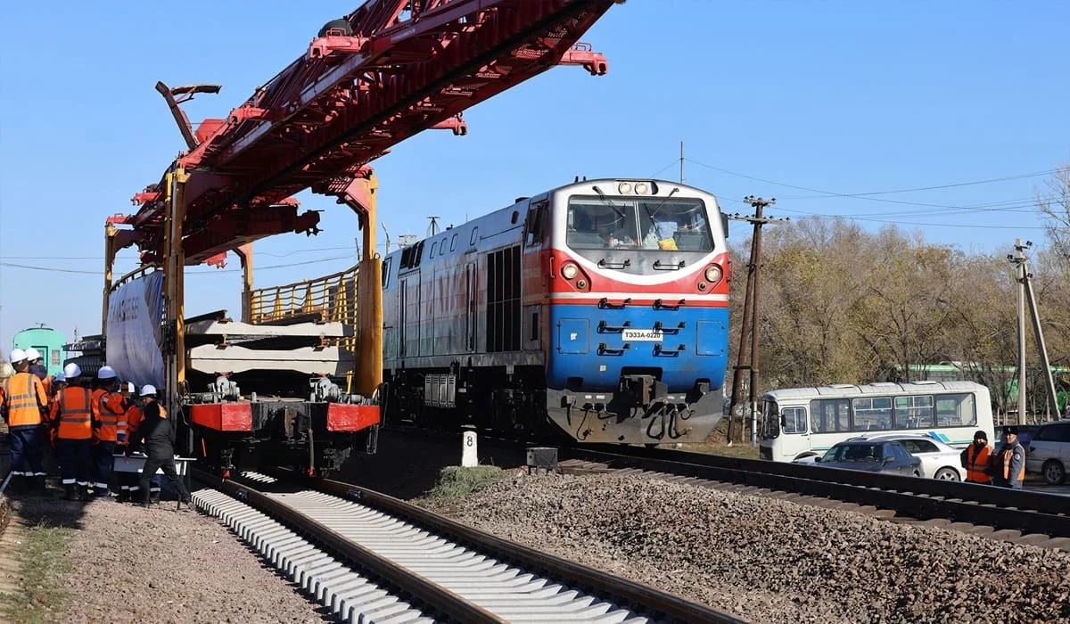 Началось строительство новой железной дороги в обход Алматы