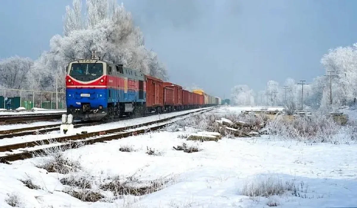 Китай приостановил прием грузов по железной дороге из Казахстана