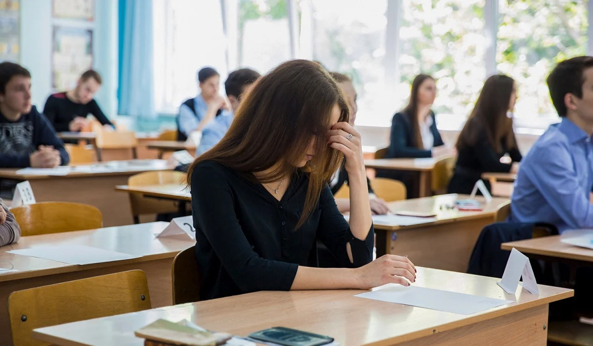 Стало известно, как в Сеть попал список с алматинскими студентками-девственницами