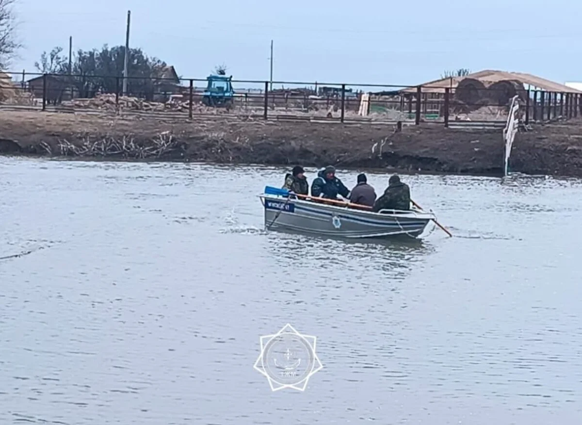 Спасателя ударили ножом в грудь в ЗКО