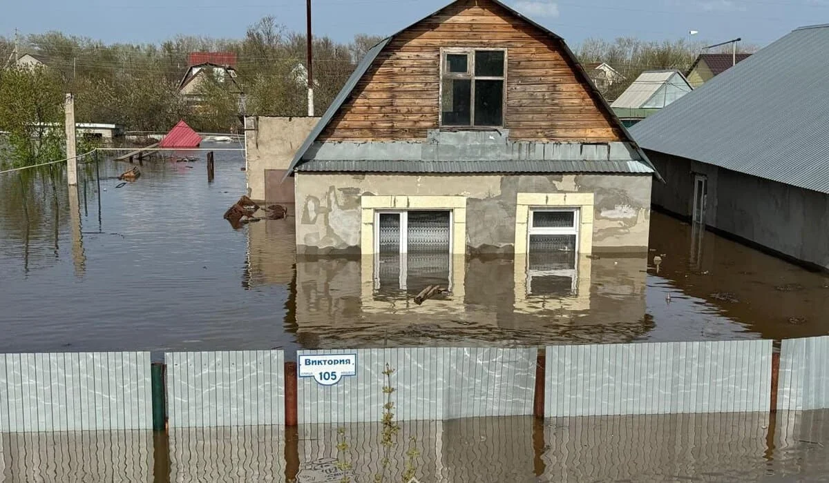 Помочь пострадавшим от паводков в решении их насущных вопросов призвали депутаты от AMANAT