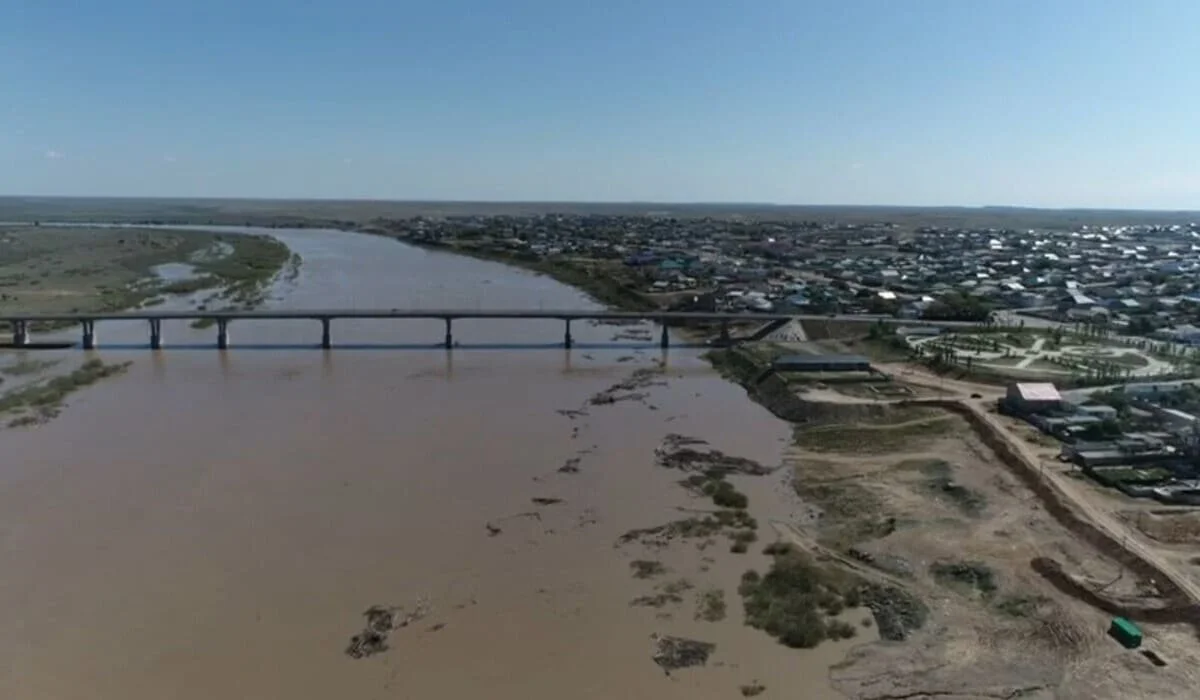 Рекордное за 10 лет количество воды прибыло в канал Атырауской области