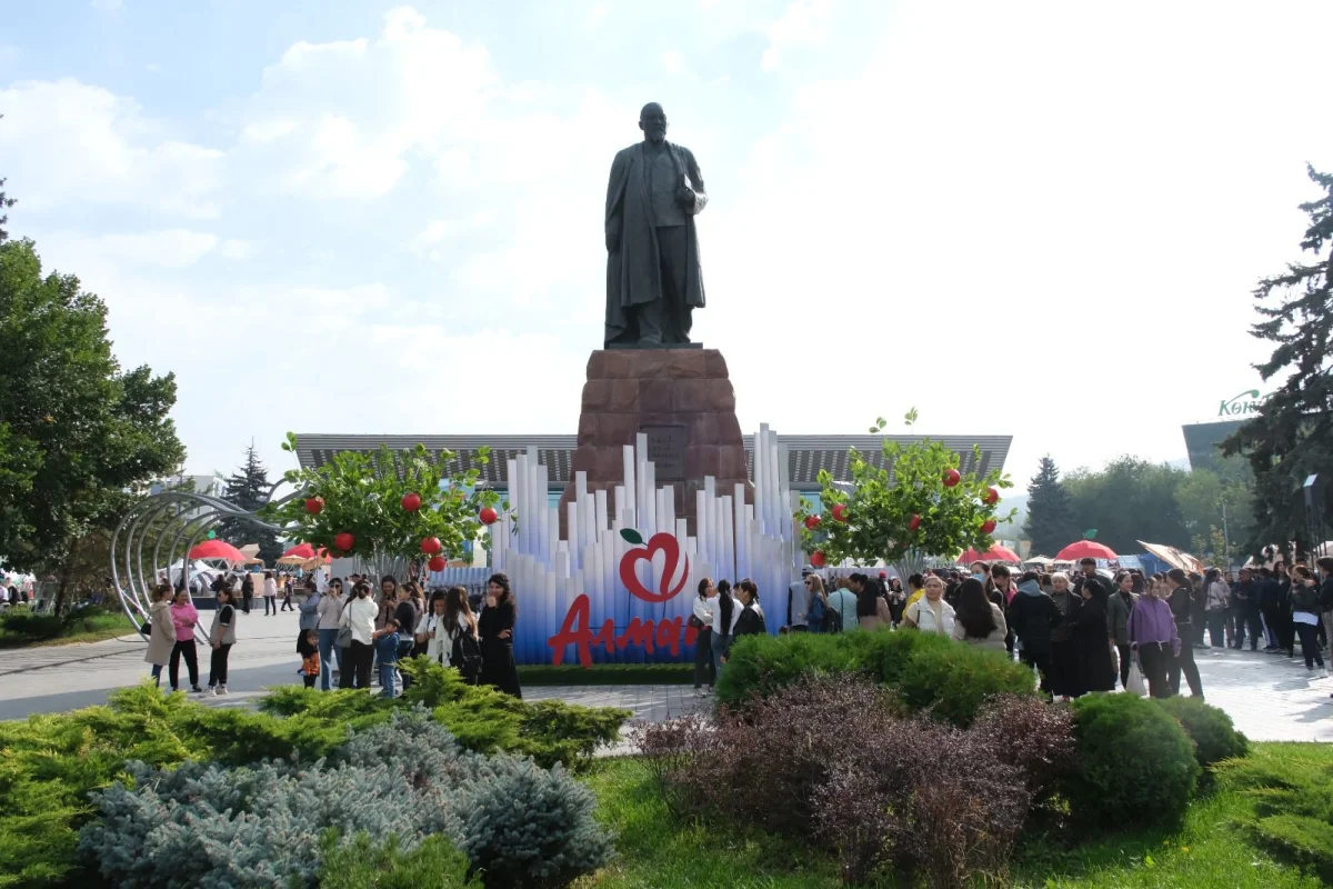 Алматы отмечает День города: куда можно сходить