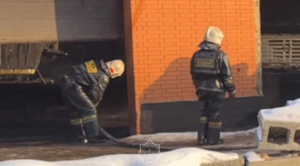 Взрыв произошел в Астане: пострадали три человека (ВИДЕО)