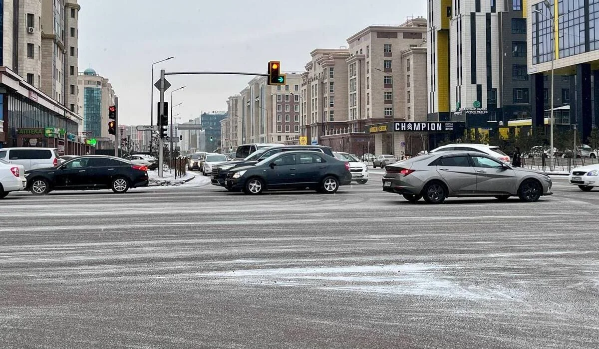 Участок одной из центральных улиц Астаны закроют почти на 9 месяцев