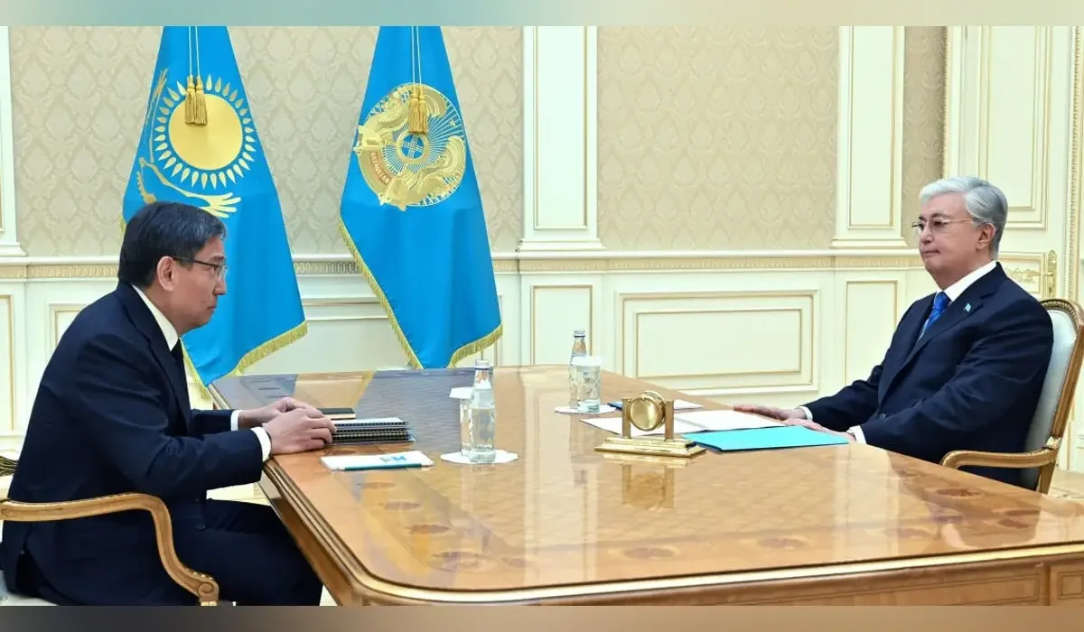 Токаев поручил улучшить освещение, водоснабжение и благоустройство Алматы