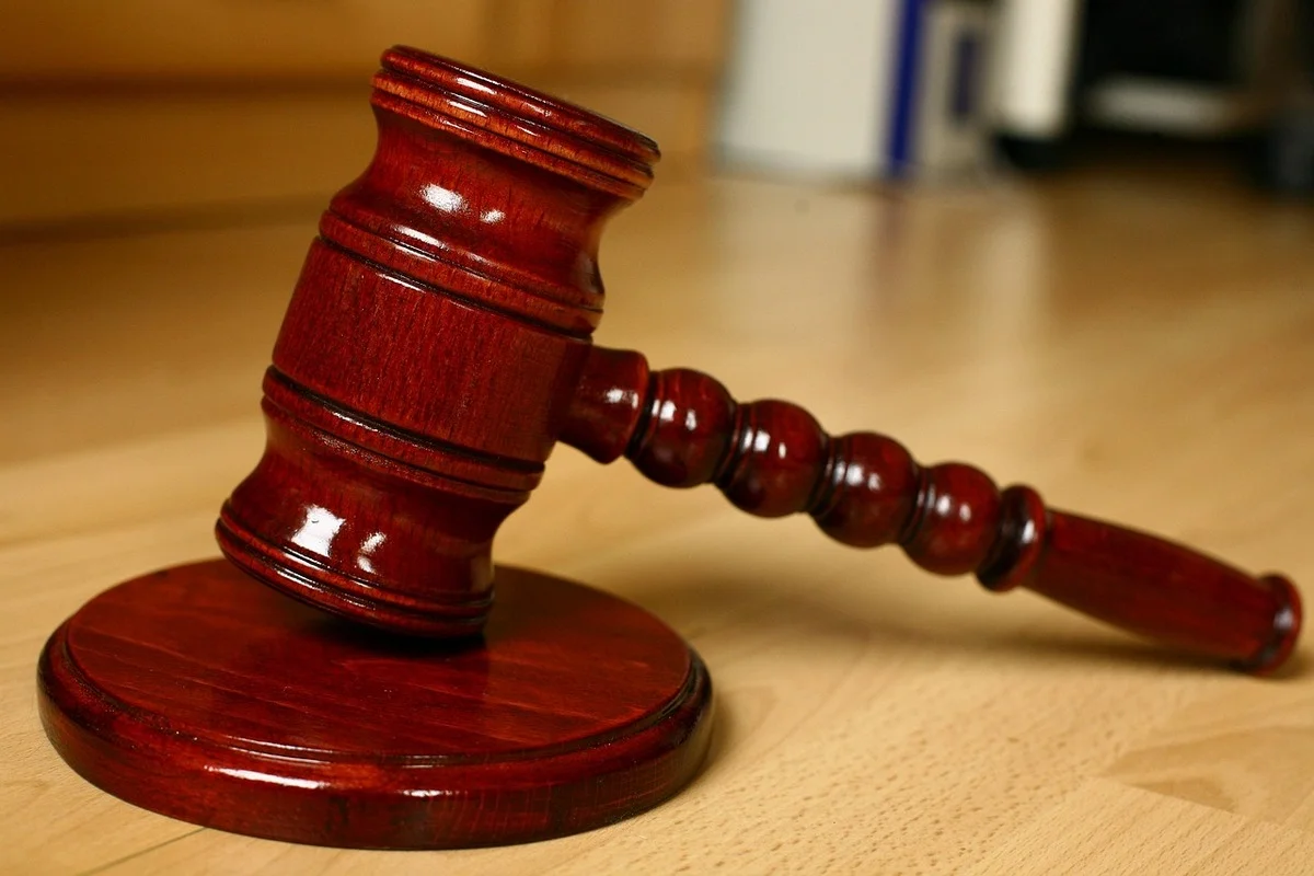 Суд в Париже признал Жерара Депардье виновным в домогательствах