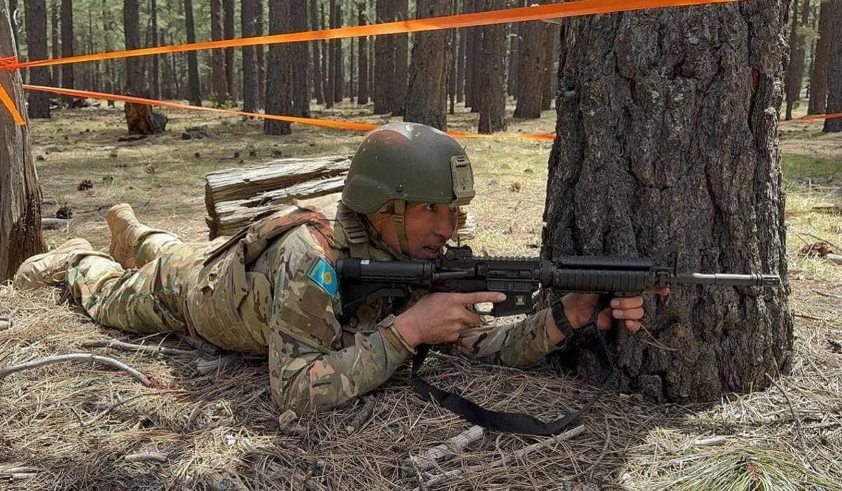 Казахстанский военный установил рекорд на международном конкурсе Best Warrior в США