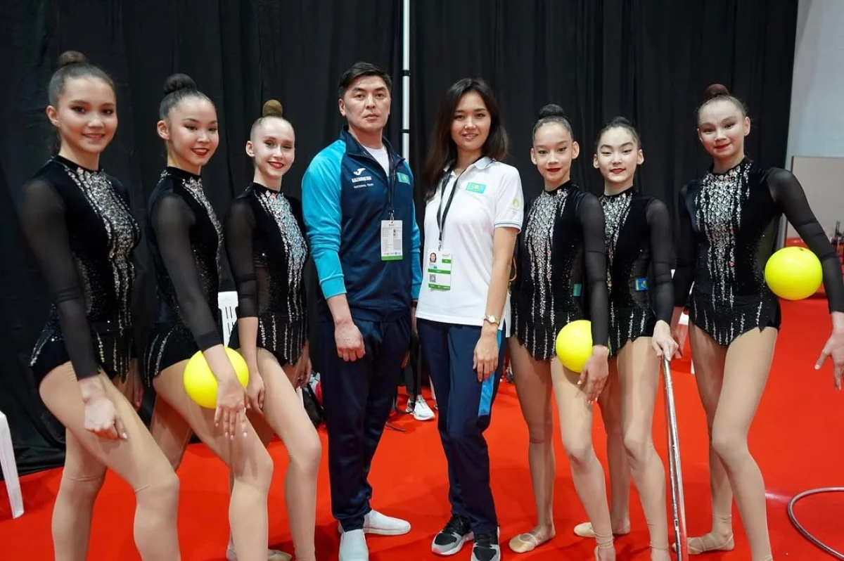 Казахстанские гимнастки завоевали еще одно золото на чемпионате Азии в Сингапуре