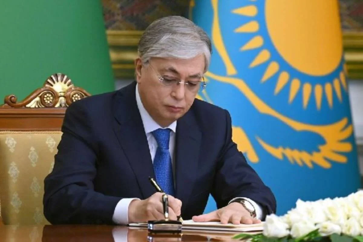 Токаев подписал закон: в Казахстане внедрят реестр производителей товаров