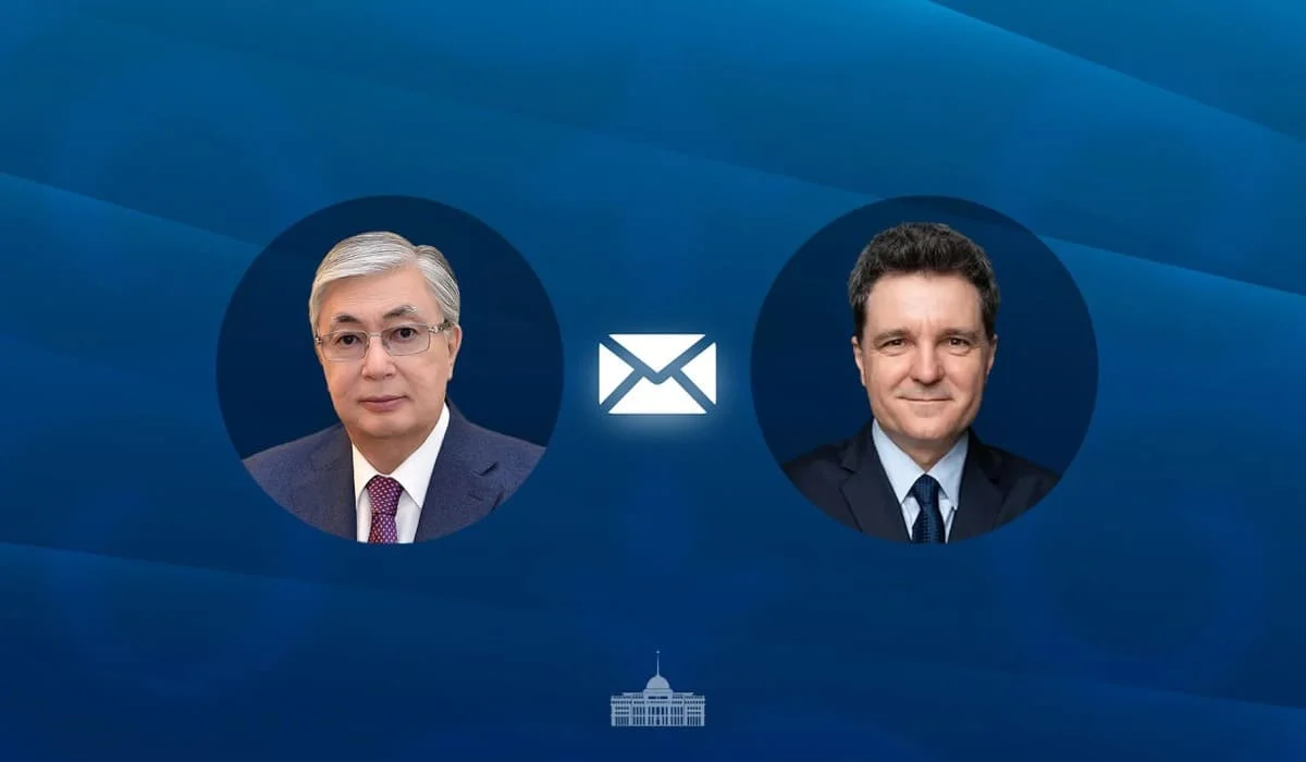 Токаев поздравил вновь избранного президента Румынии