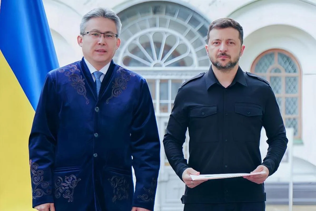 Посол Казахстана вручил верительные грамоты Владимиру Зеленскому