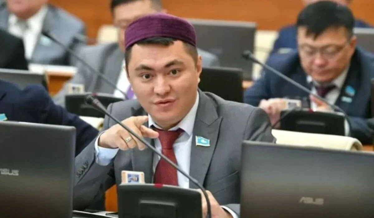 Депутат Мукаев проведет массовый тұсаукесер сразу для 50-60 детей