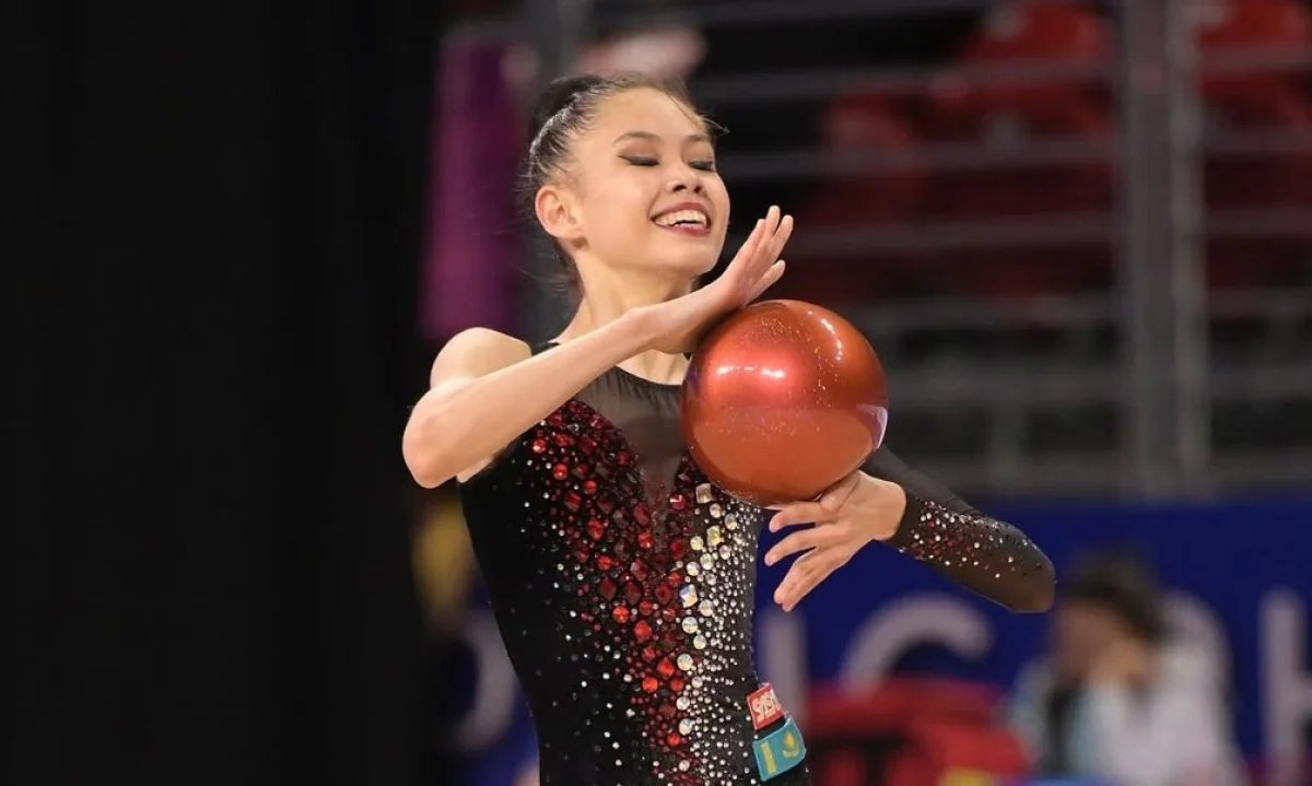 Казахстанская гимнастка завоевала золото юниорского чемпионата мира в Болгарии
