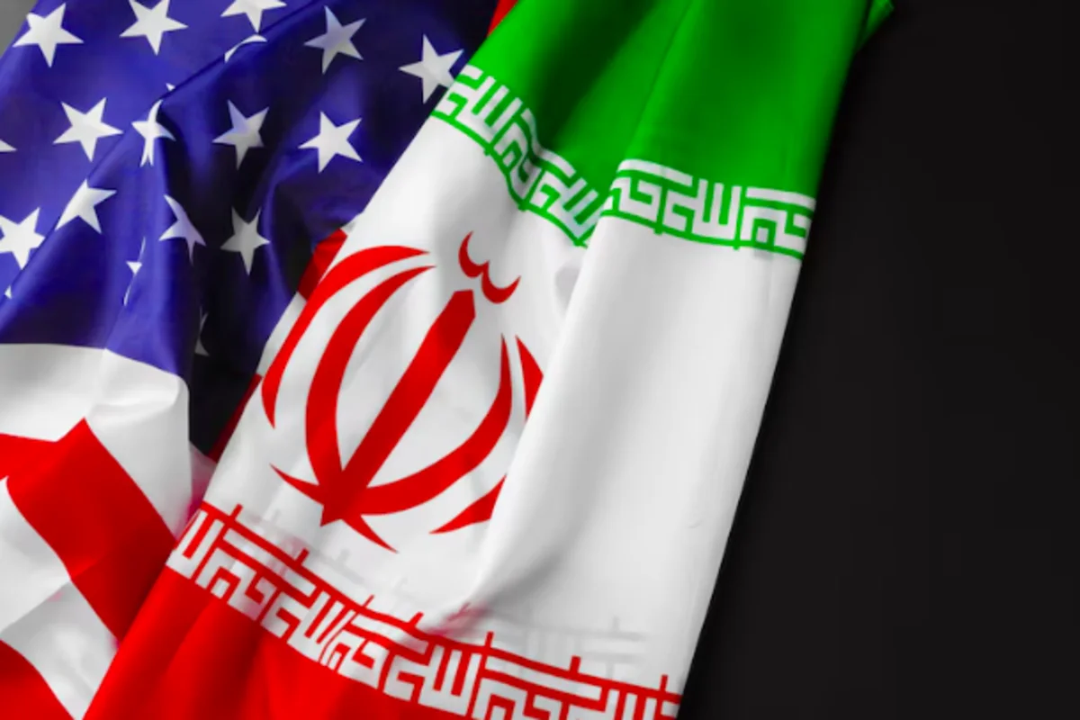 Иран нанес ракетный удар по базам США на Ближнем Востоке (ВИДЕО)