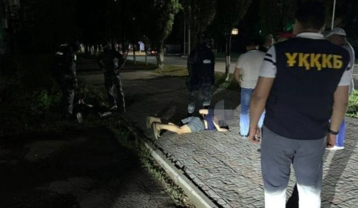 «Угрожали и требовали деньги»: группу вымогателей задержали в Костанае (ФОТО)