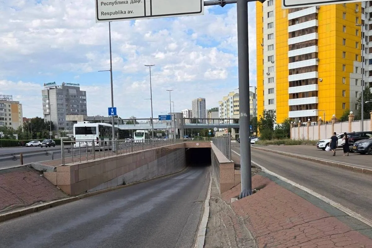 До осени перекроют подземный тоннель по улице Бараева в Астане