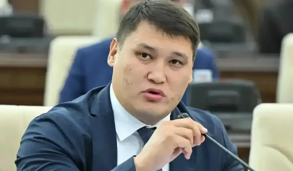 «Поставил лайк на фото жены и написал «красивая»: в суде озвучили громкое заявление про Берденова