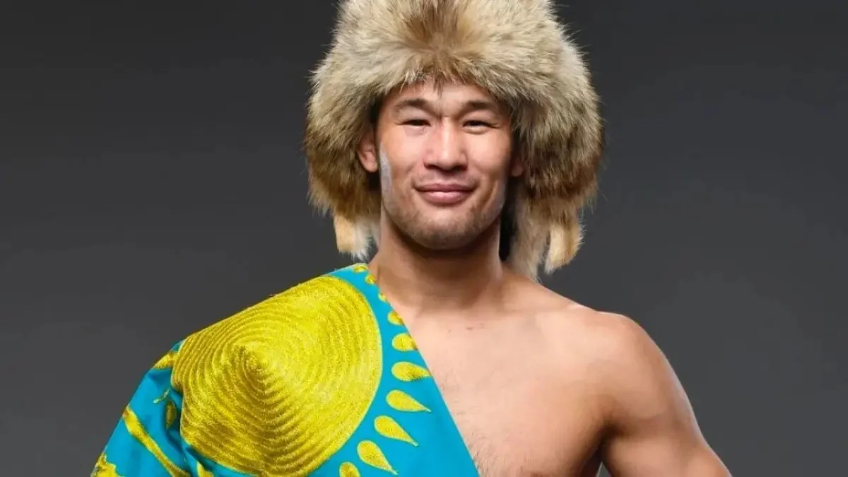 Шавкат Рахмонов сохранил третью строчку в рейтинге UFC