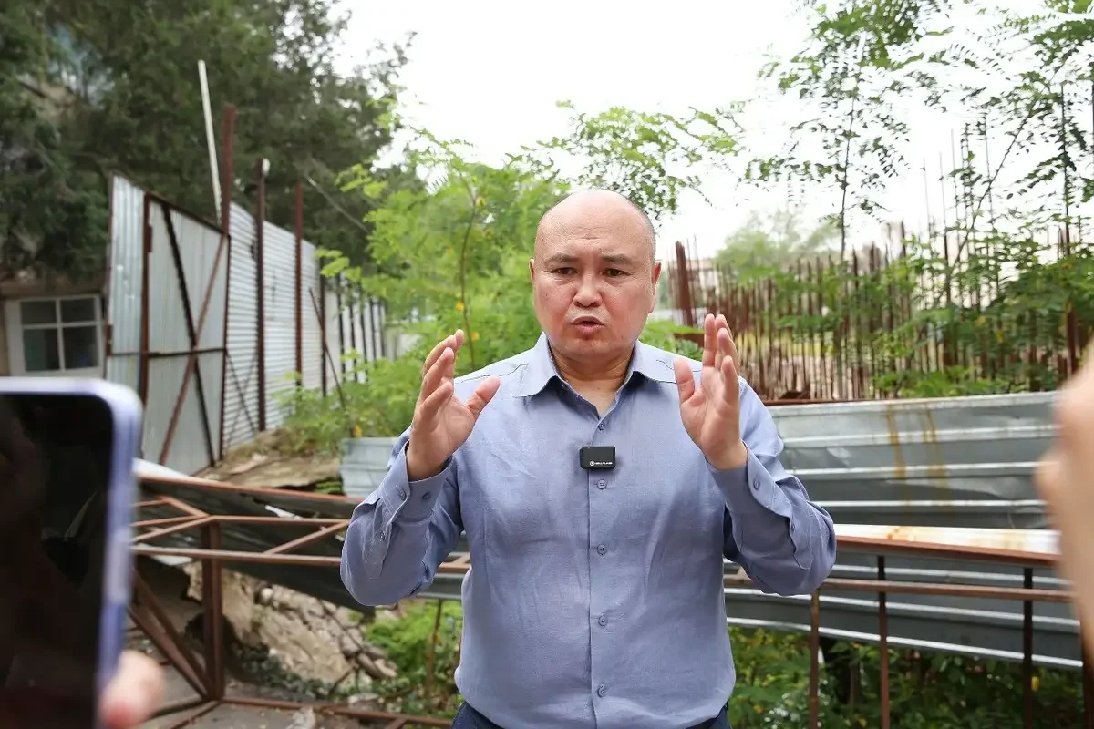 «Это вопрос жизни и смерти»: депутат призвал власти спасти 300 казахов в Пакистане (ВИДЕО)