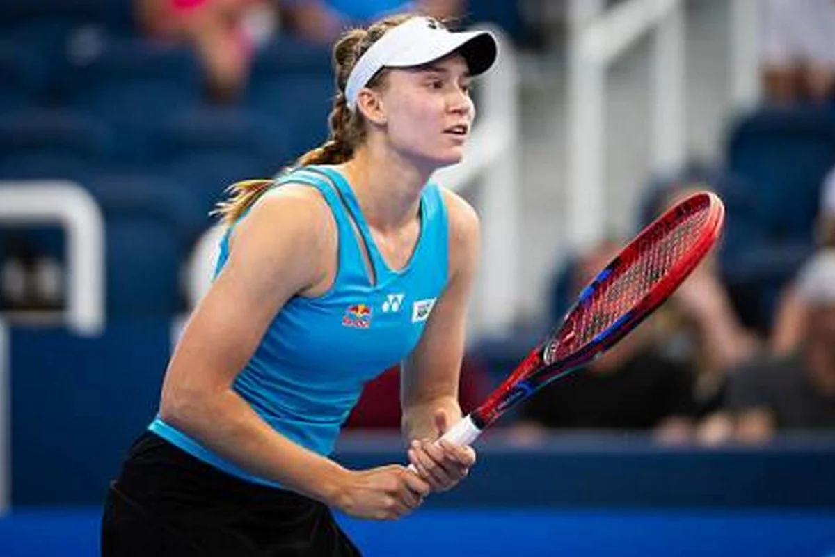 Елена Рыбакина разгромила первую ракетку мира на турнире в США