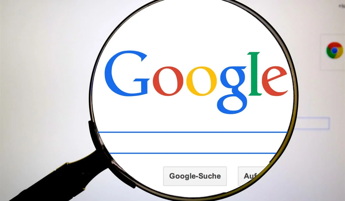 Google оштрафовали на 30 млн евро за нарушение антимонопольных правил