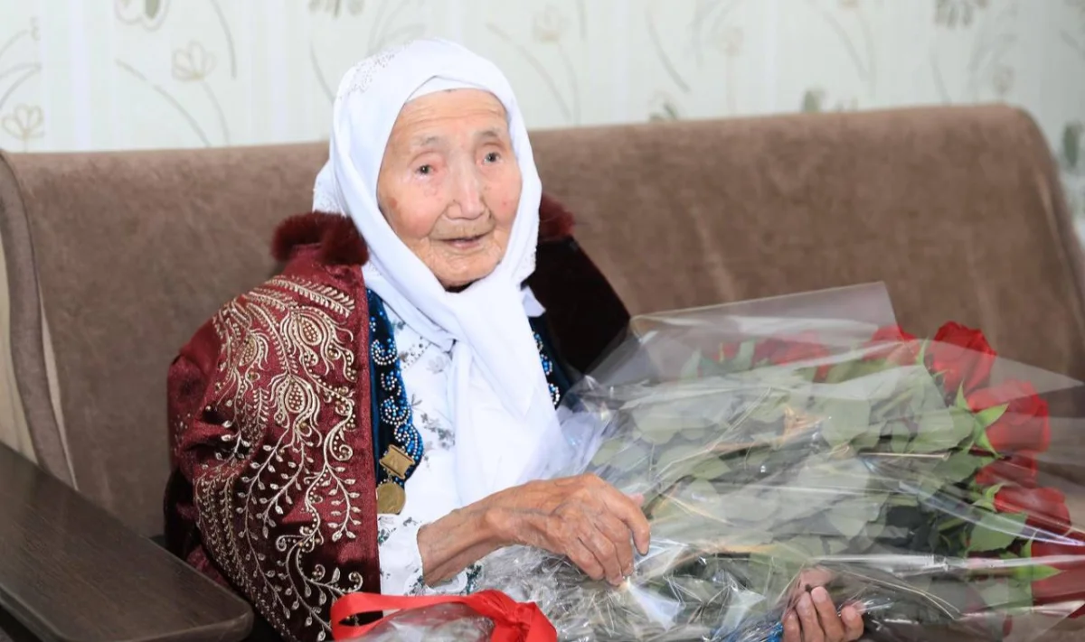 Долгожительница из Актобе отметила 110-й день рождения