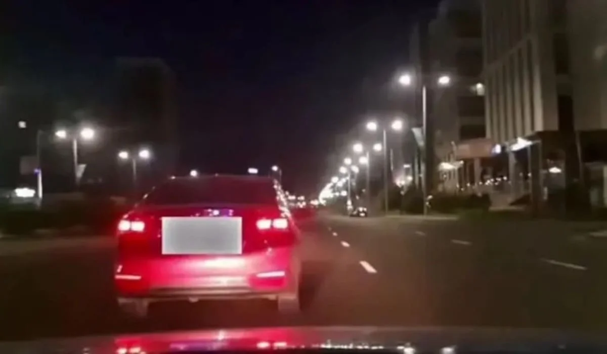 «Угнал авто сестры»: пьяного подростка за рулем поймали в Астане (ВИДЕО)