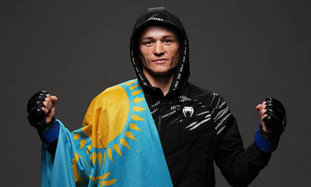 Казахстанский боец проведет бой с именитым соперником в UFC
