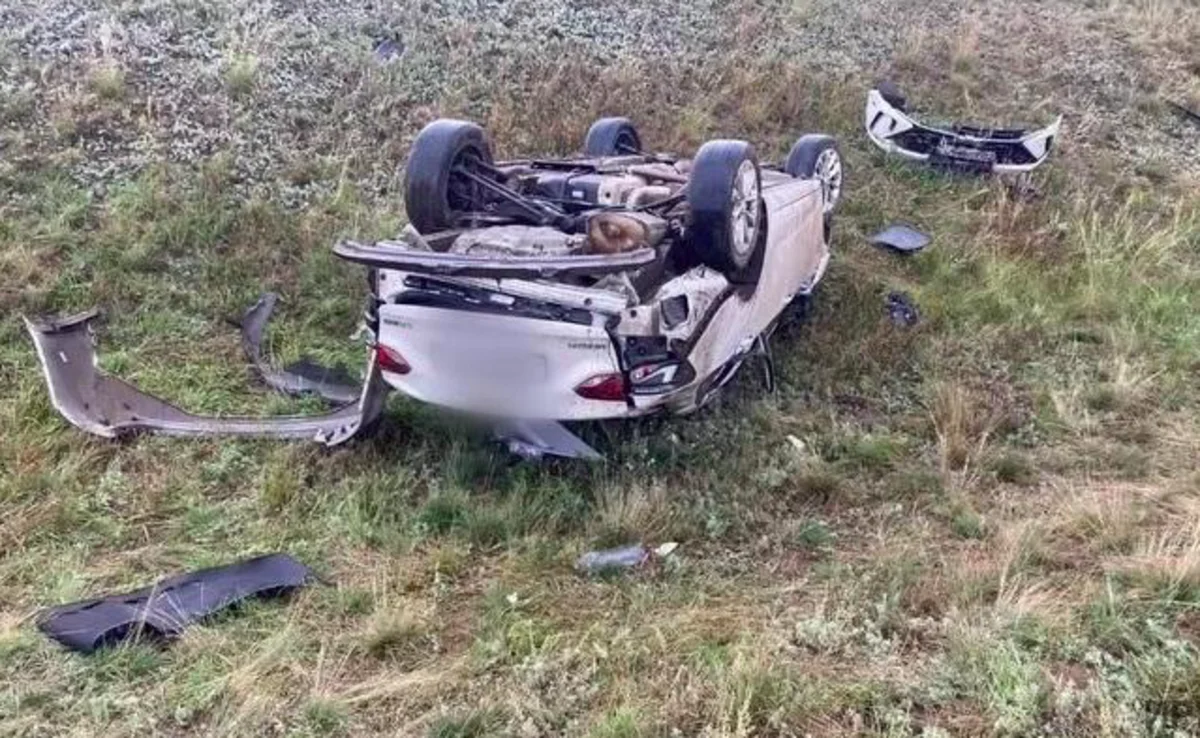 Chevrolet опрокинулся в кювет: двое погибли в жуткой аварии под Павлодаром
