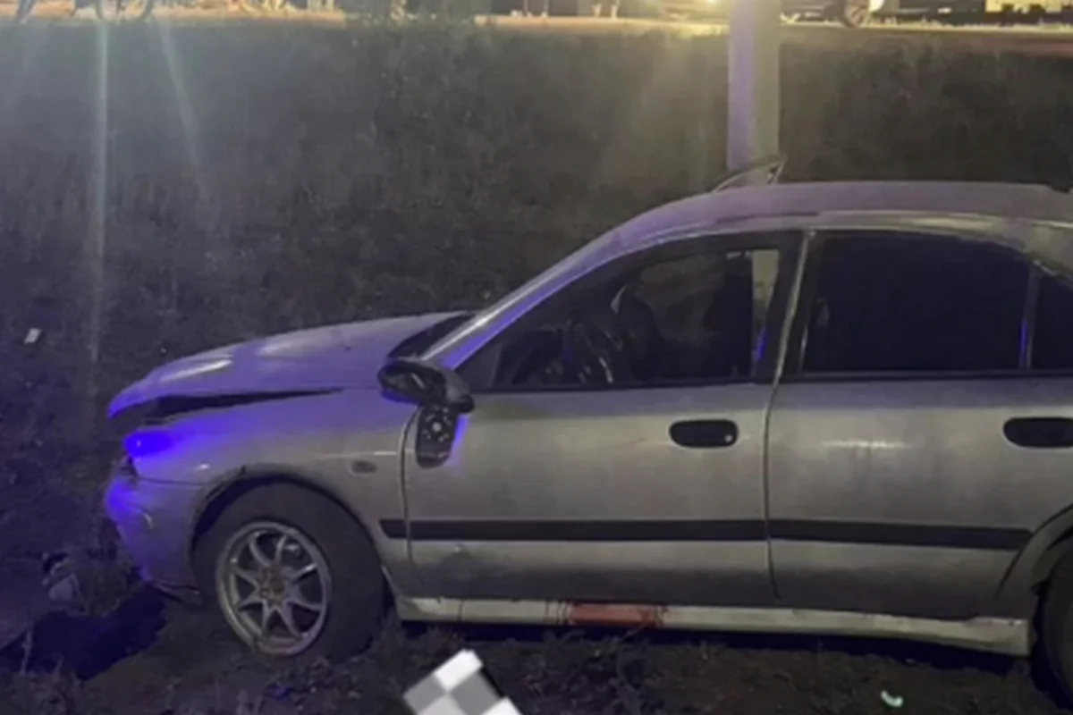 В Актобе школьник взял без разрешения машину отца и погиб в ДТП
