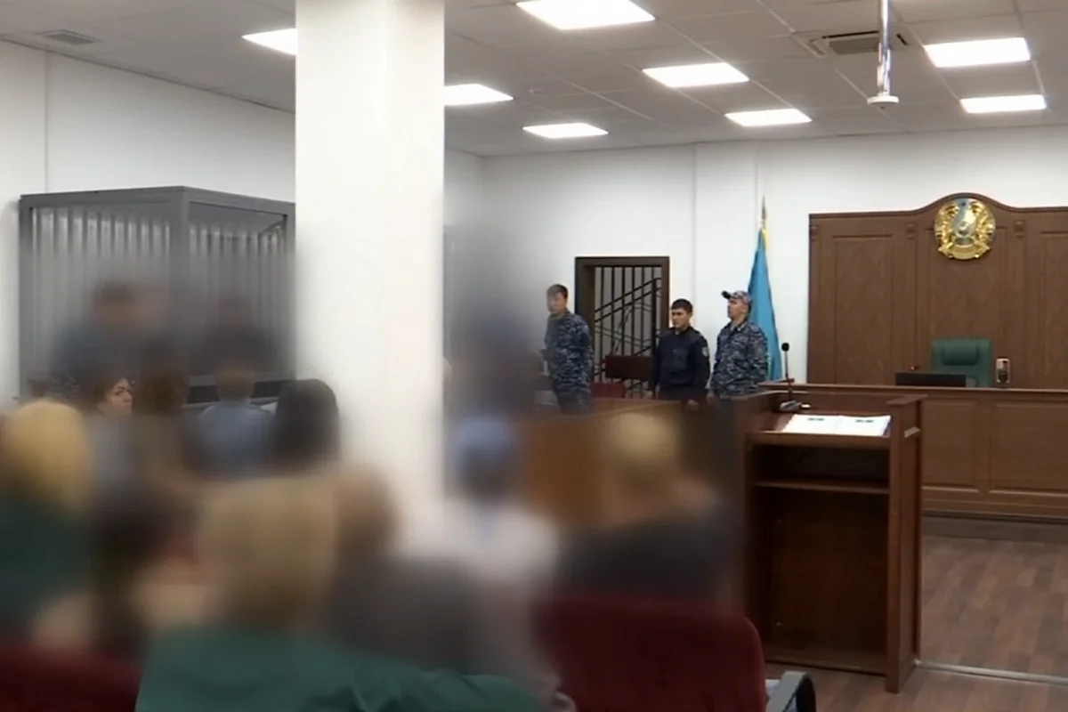 Пенсионера жестоко избили в Темиртау: суд по делу подростков начался в Караганде