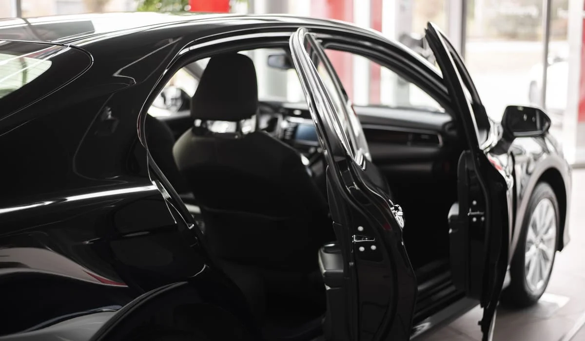 Житель Жамбылской области сдал в аренду Toyota Camry – получил штрафы и поврежденное авто