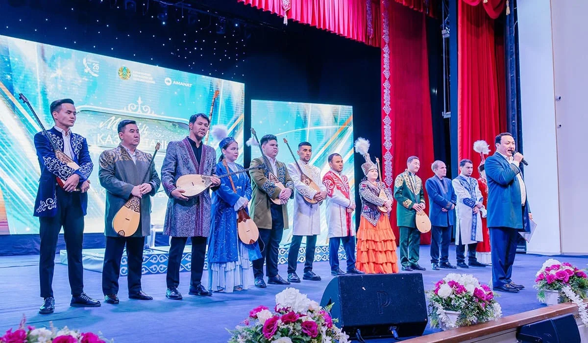 Республиканский айтыс «Менің Қазақстаным», посвящённый Жумекену Нажимеденову, прошел в Атырау